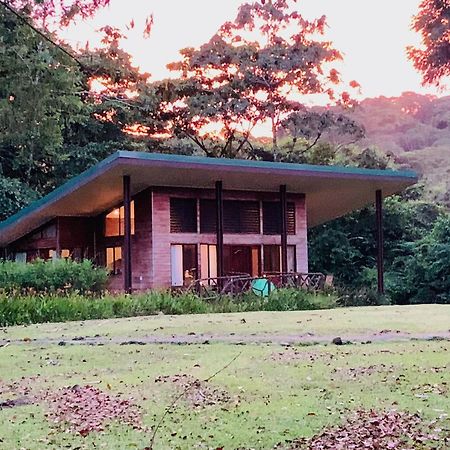 Sangregado Lodge La Fortuna Exterior foto